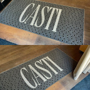 Tapis d’entrée en mosaïque, restaurant CASTI, Genève – 200x100cm – Grés cérame et pâtes de verre
