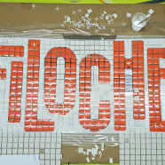 Logo mosaïque, restaurant FILOCHE, Bordeaux – 150×100 cm – Grès cérame et pâte de verre (en atelier)